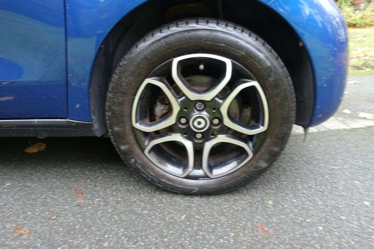 2015 SMART FORFOUR 2015 SMART FORFOUR