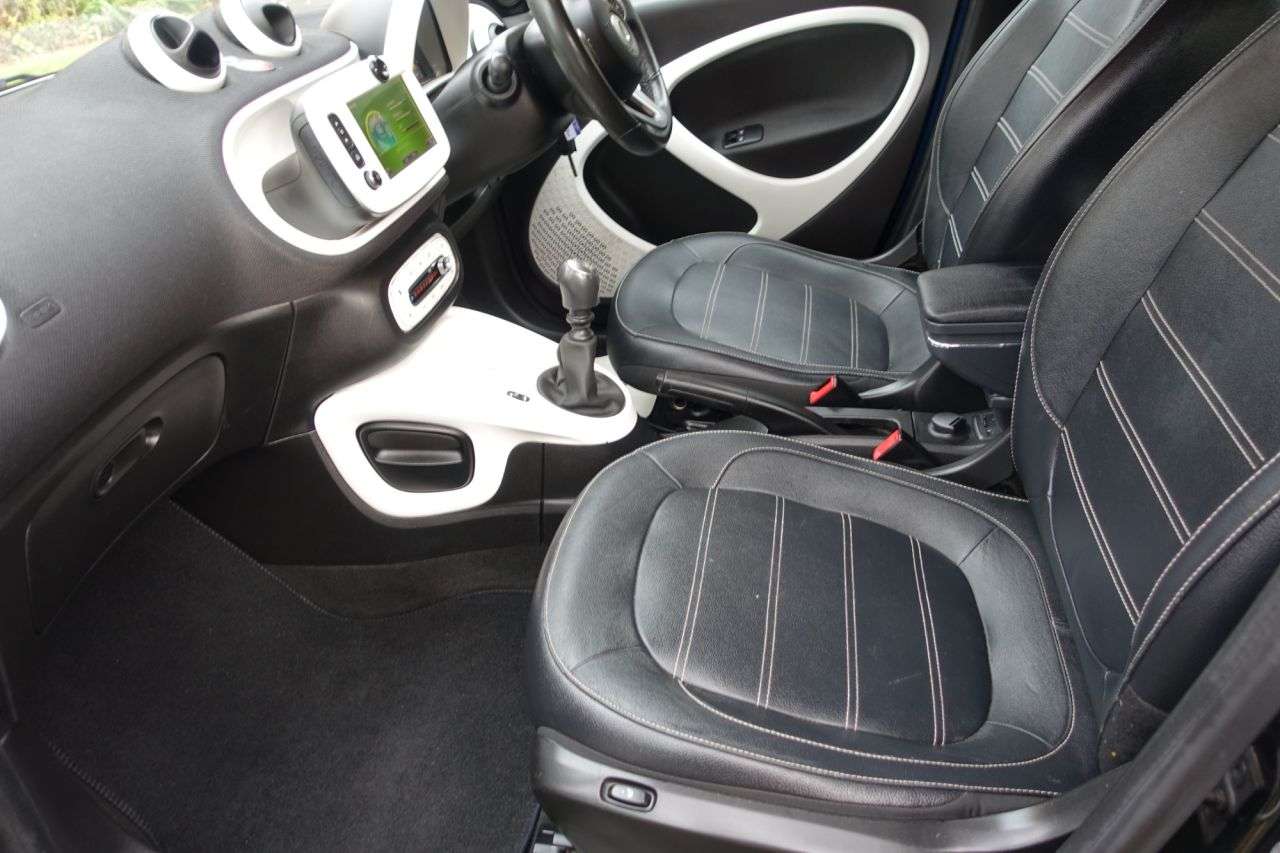 2015 SMART FORFOUR 2015 SMART FORFOUR