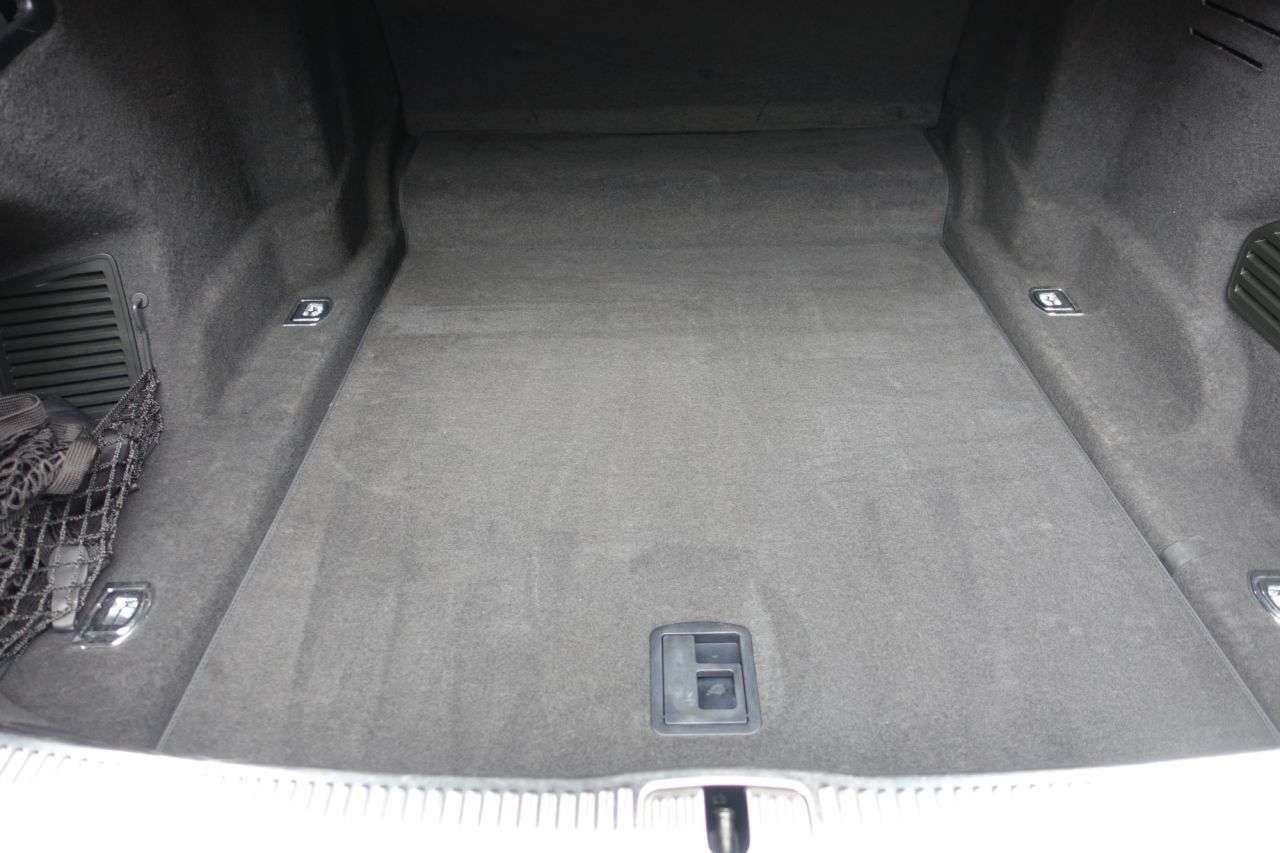 null AUDI A8 null AUDI A8