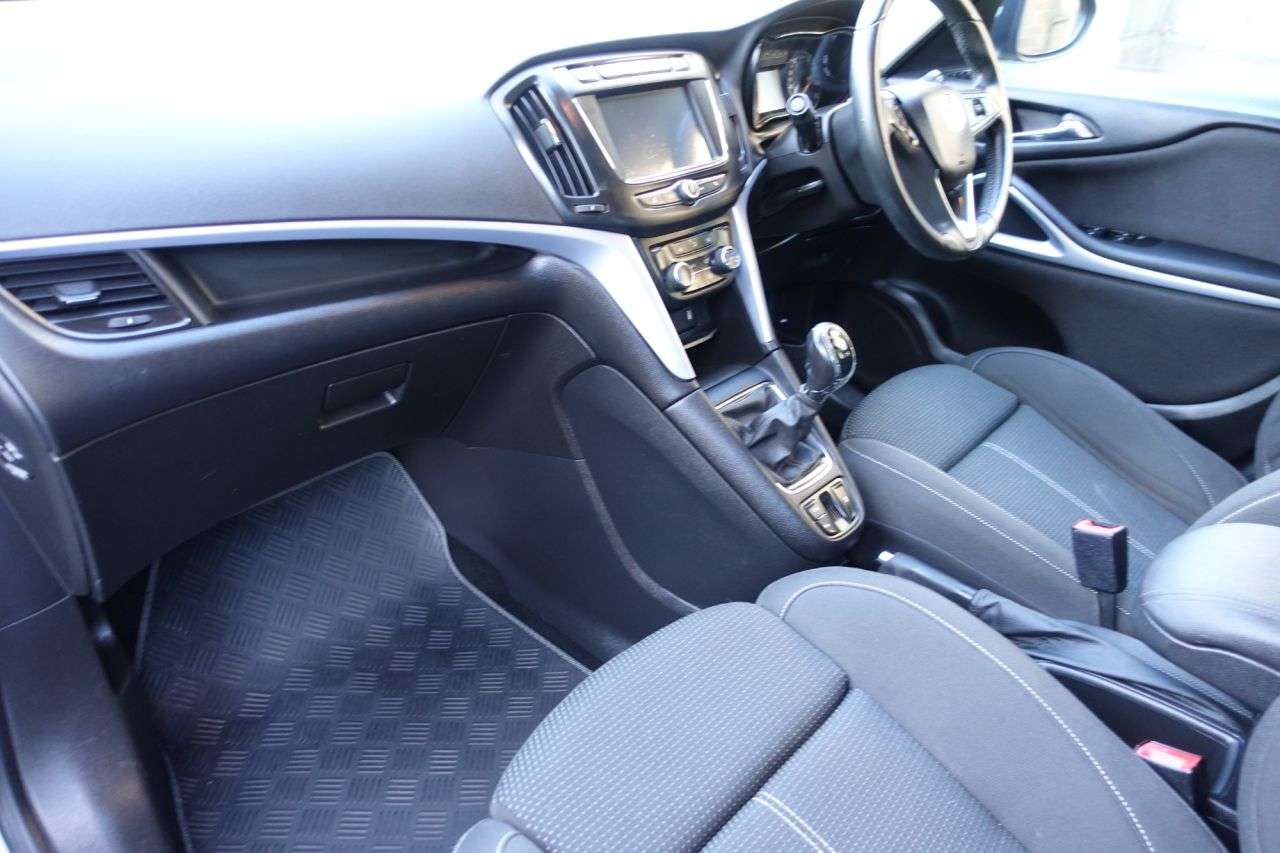 2016 VAUXHALL ZAFIRA TOURER 2016 VAUXHALL ZAFIRA TOURER