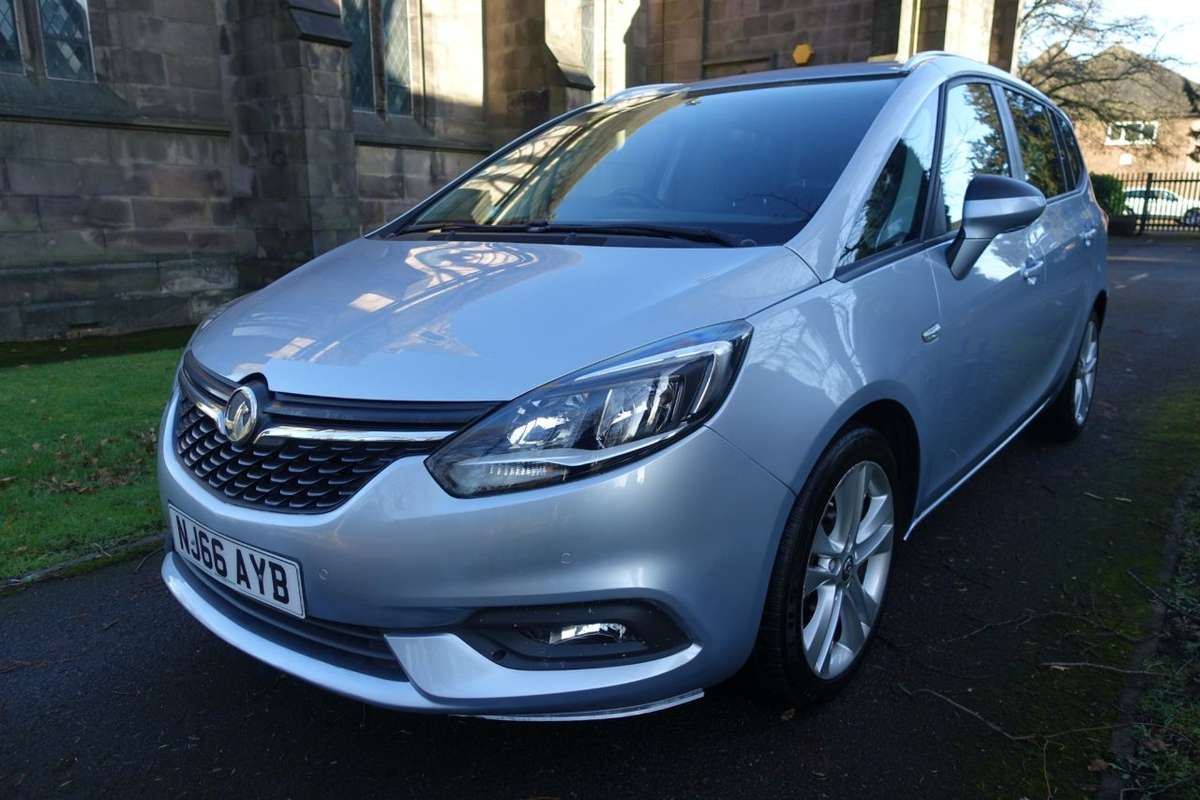 Check out this Vauxhall Zafira Tourer 2016 Diesel Manual