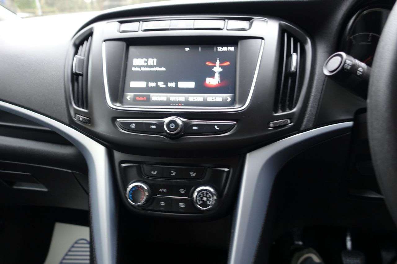 2017 VAUXHALL ZAFIRA TOURER 2017 VAUXHALL ZAFIRA TOURER