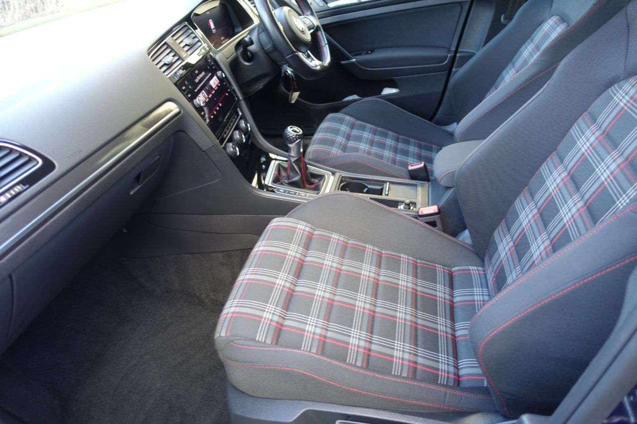 A 2018 VOLKSWAGEN GOLF 2.0 TSI GTI Hatchback 5dr Petrol Manual Euro 6 (s/s) (230 ps) Just Had Serv A 2018 VOLKSWAGEN GOLF 2.0 TSI GTI Hatchback 5dr Petrol Manual Euro 6 (s/s) (230 ps) Just Had Serv