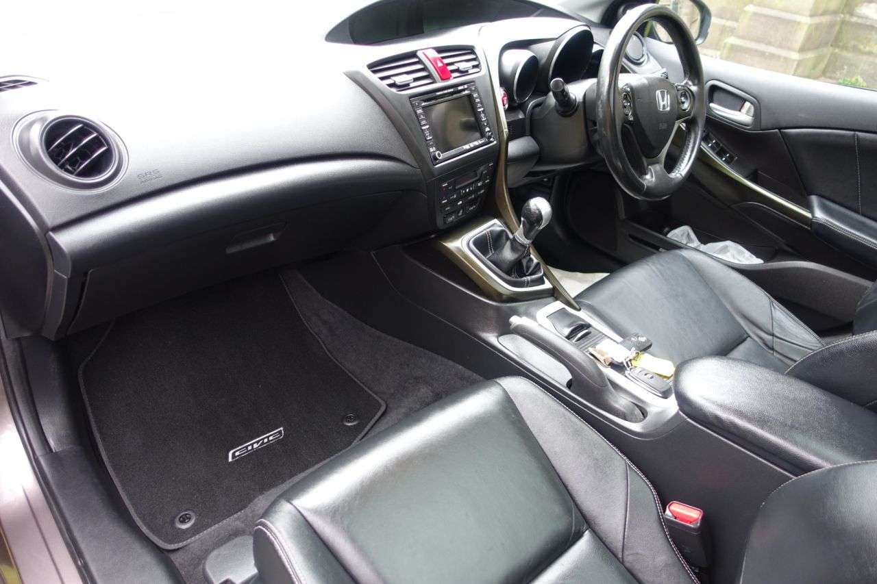 A 2014 HONDA CIVIC 1.8 i-VTEC EX GT Hatchback 5dr Petrol Manual Euro 5 (s/s) (142 ps) Just Had A 2014 HONDA CIVIC 1.8 i-VTEC EX GT Hatchback 5dr Petrol Manual Euro 5 (s/s) (142 ps) Just Had
