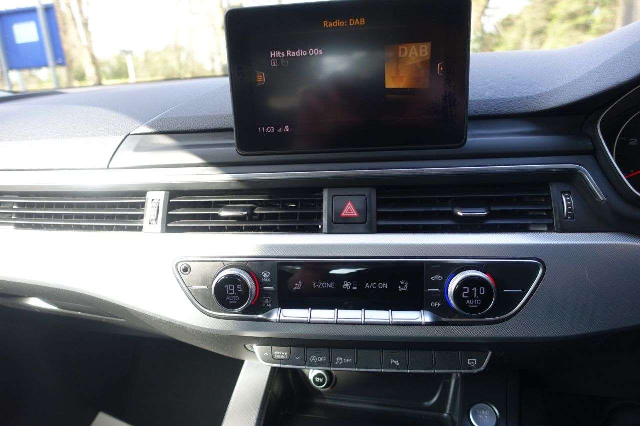 2016 AUDI A4 2016 AUDI A4