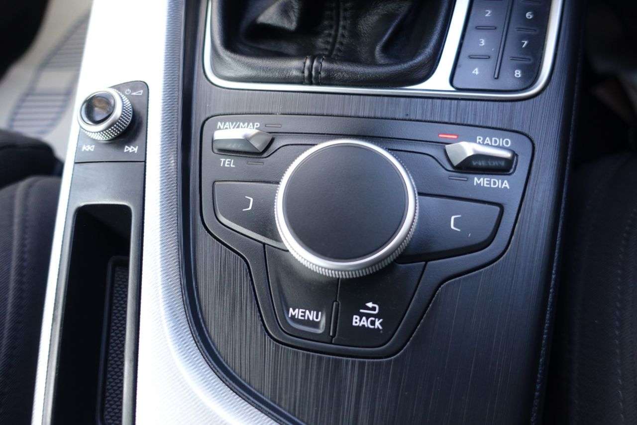 2016 AUDI A4 2016 AUDI A4