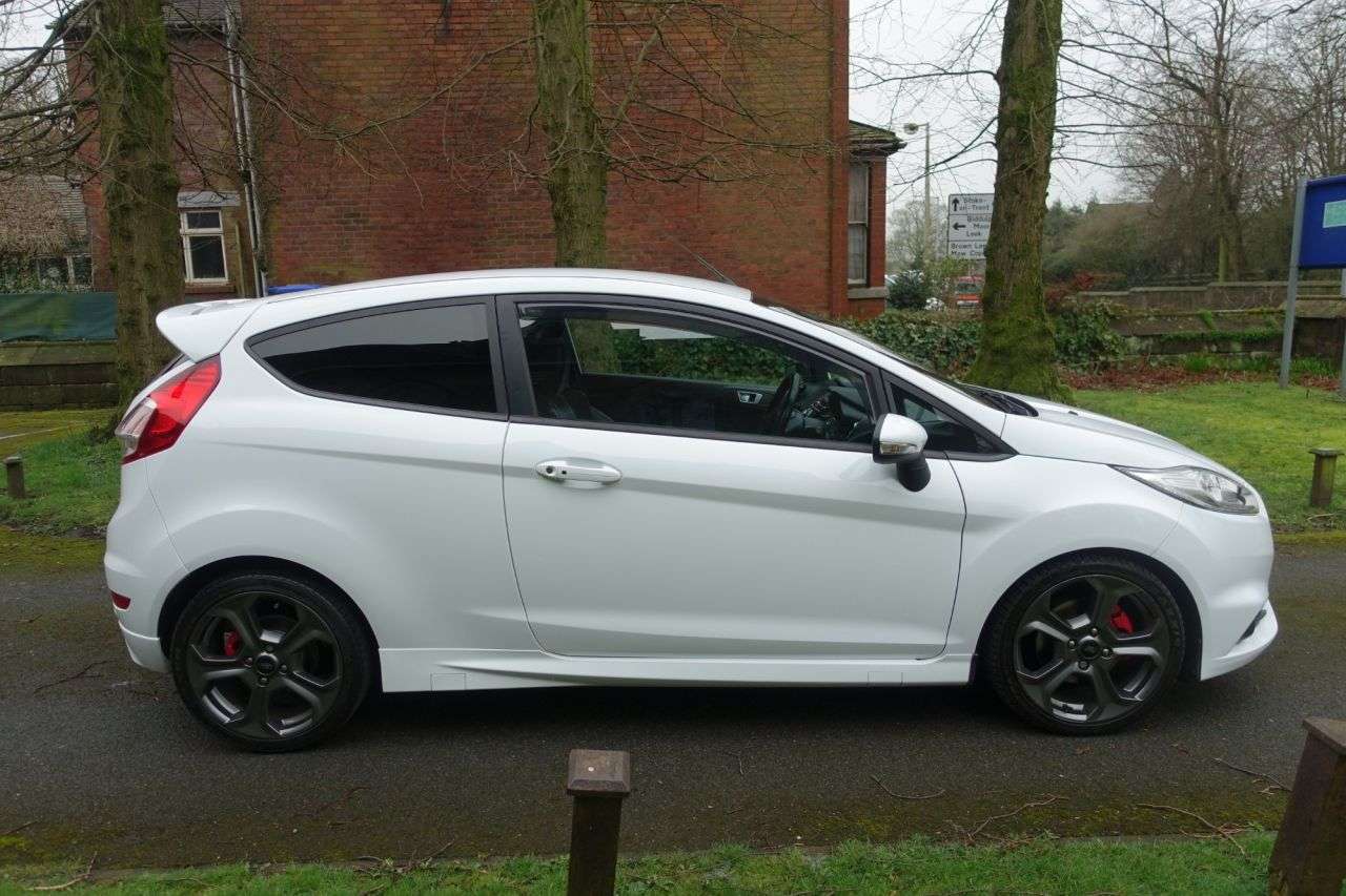 2017 FORD FIESTA 2017 FORD FIESTA