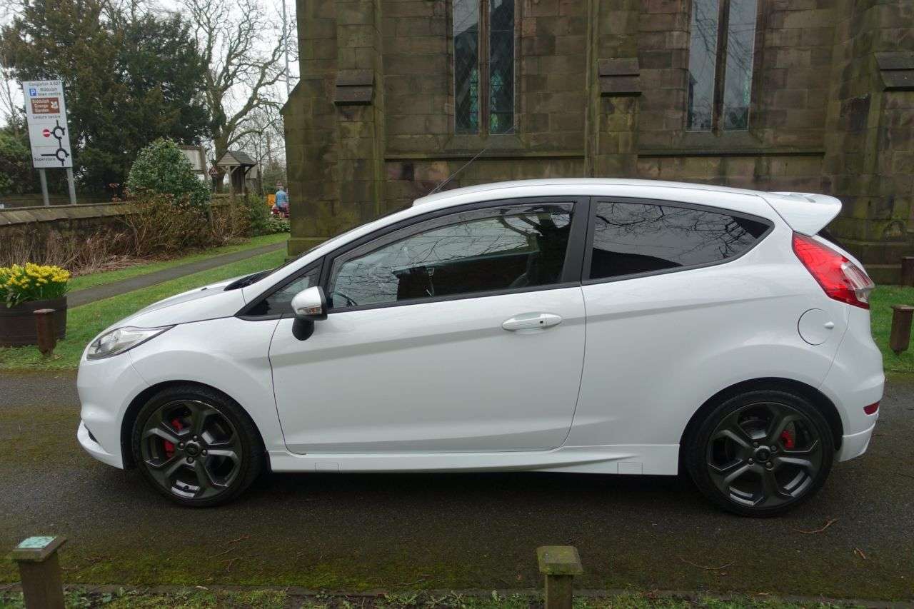 2017 FORD FIESTA 2017 FORD FIESTA