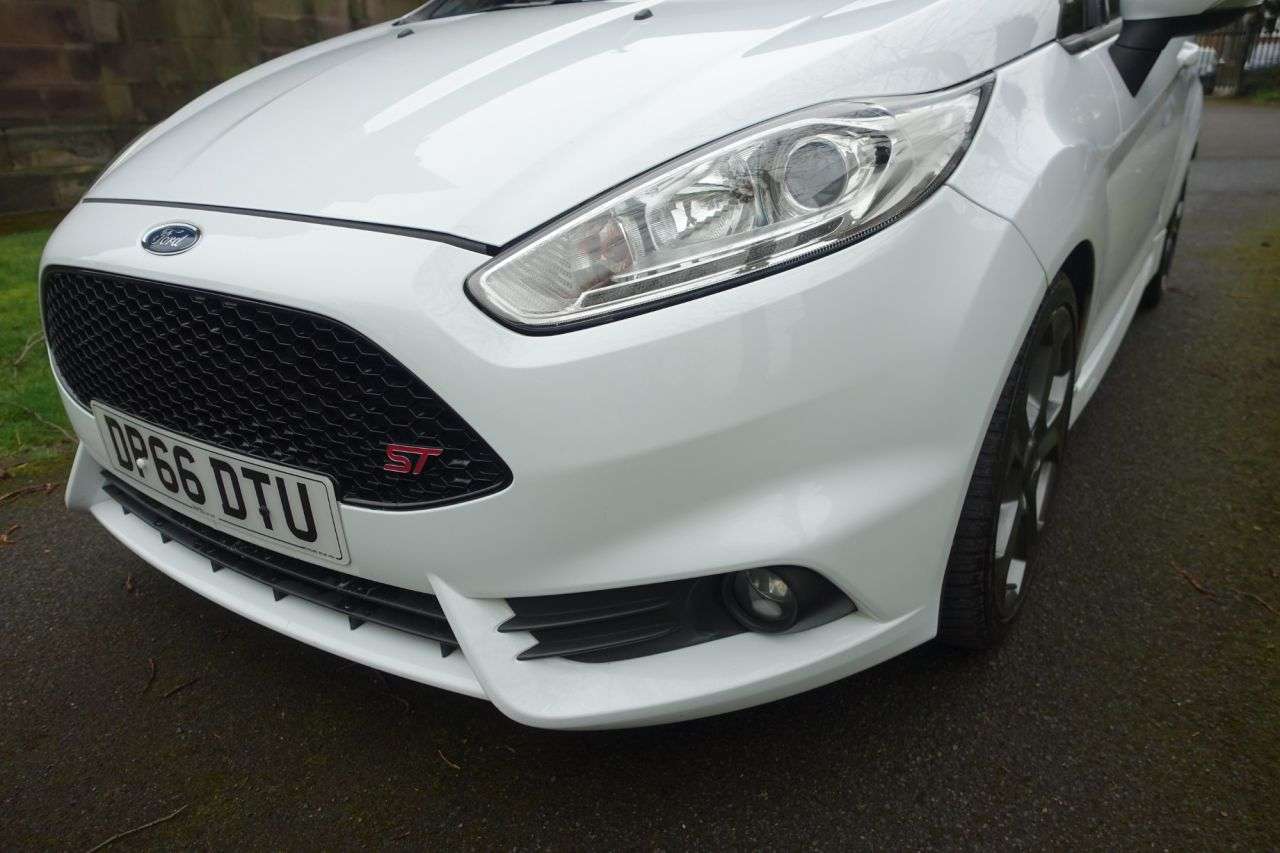 2017 FORD FIESTA 2017 FORD FIESTA