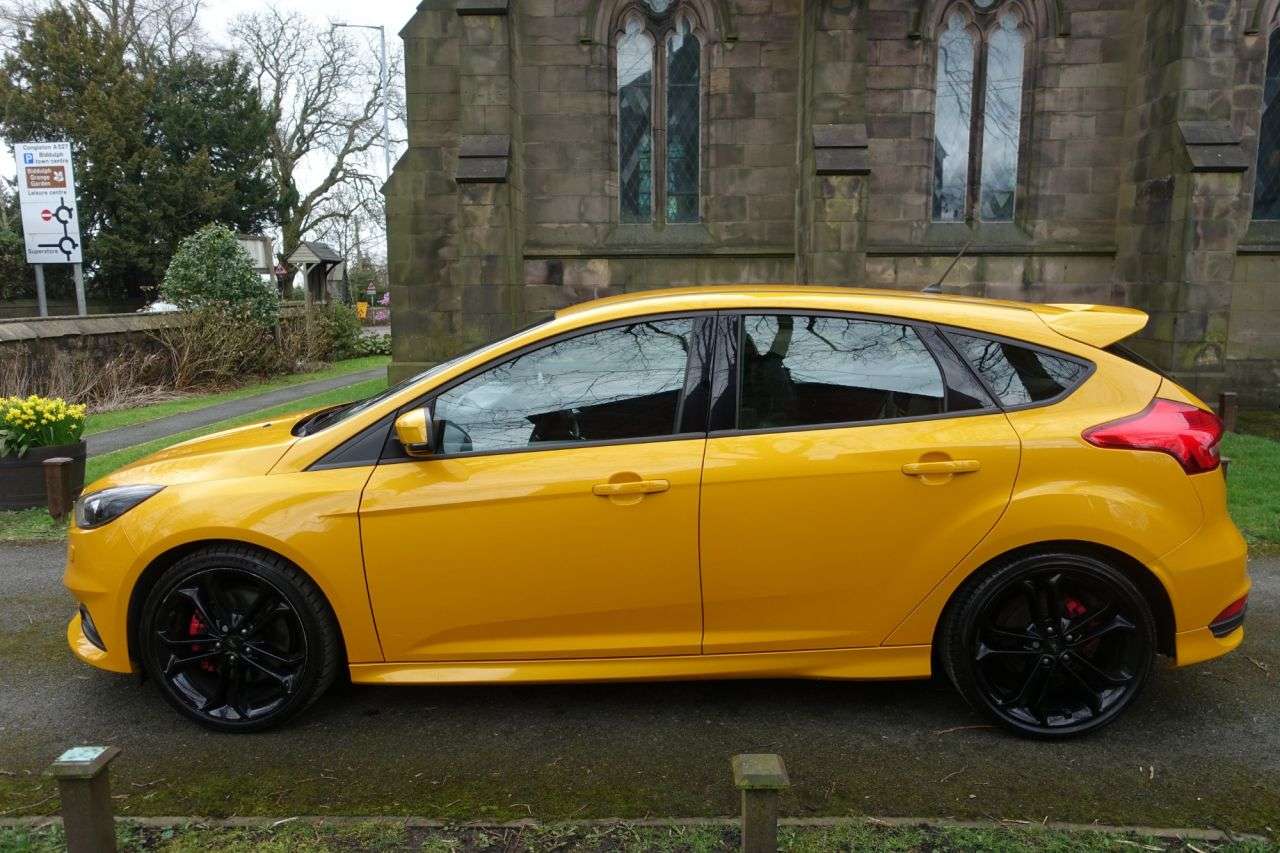2018 FORD FOCUS 2018 FORD FOCUS
