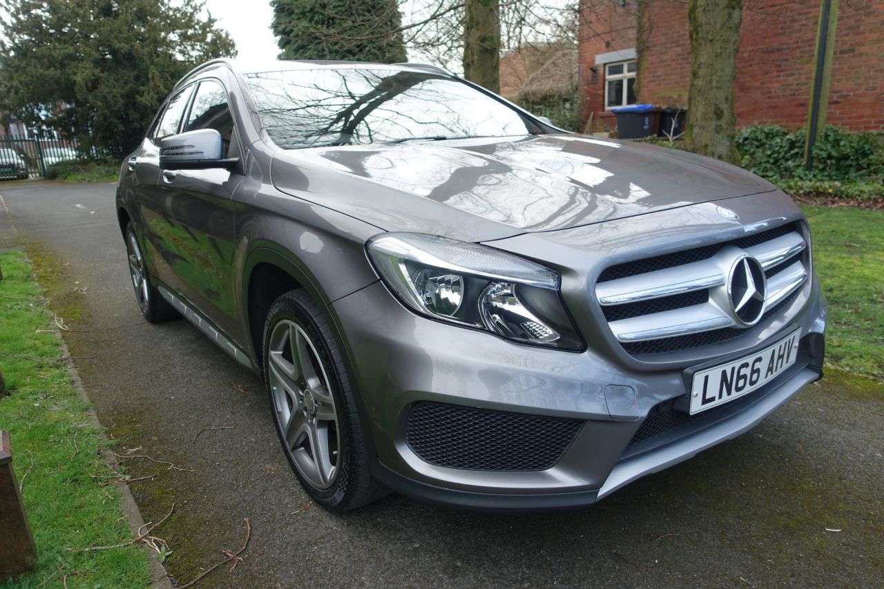 A 2016 MERCEDES-BENZ GLA 2.1 GLA200d AMG Line SUV 5dr Diesel 7G-DCT Euro 6 (s/s) (136 ps) Just Had S A 2016 MERCEDES-BENZ GLA 2.1 GLA200d AMG Line SUV 5dr Diesel 7G-DCT Euro 6 (s/s) (136 ps) Just Had S