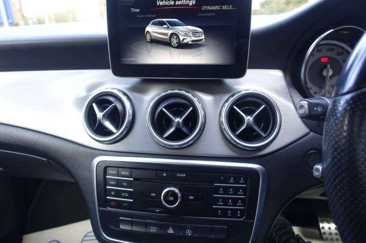 2016 MERCEDES-BENZ GLA 2016 MERCEDES-BENZ GLA