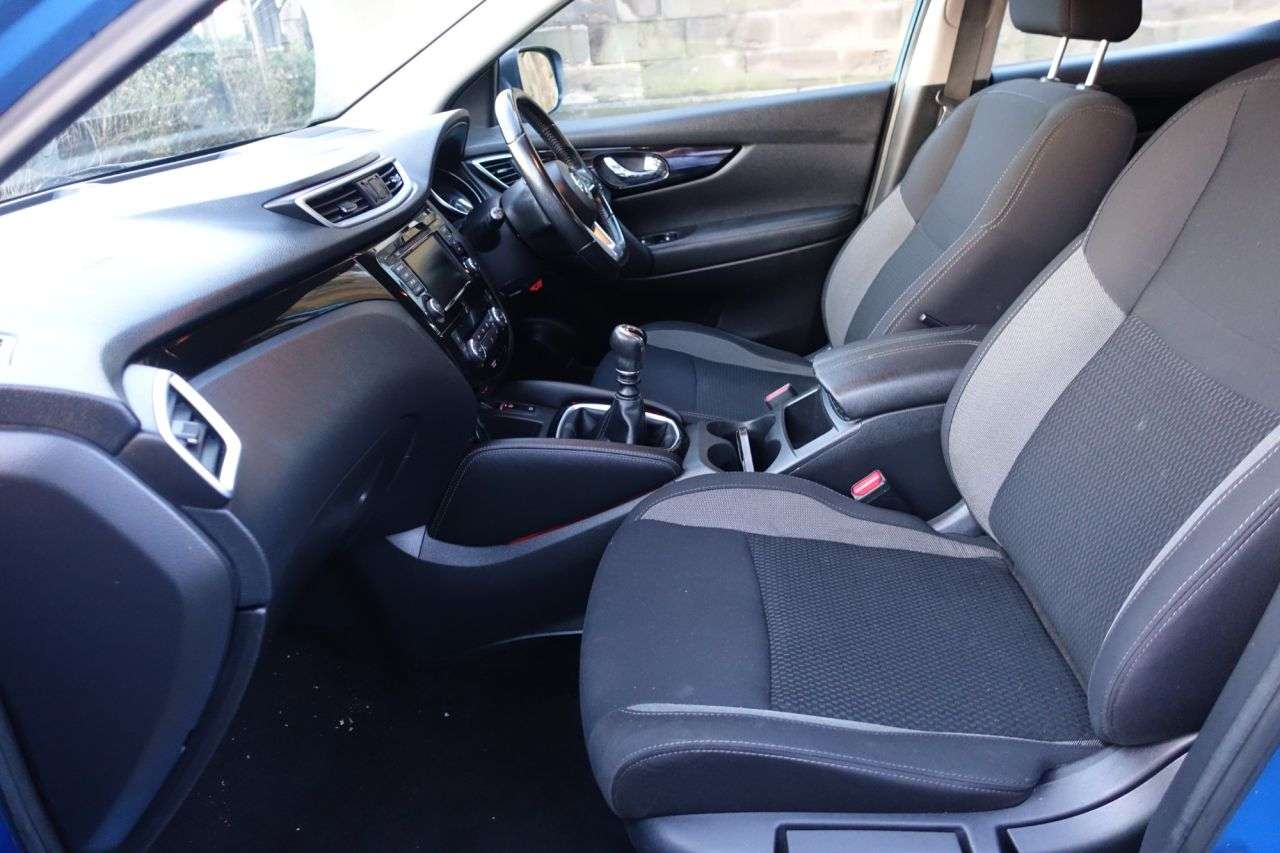 A 2018 NISSAN QASHQAI 1.5 dCi Acenta Premium SUV 5dr Diesel Manual Euro 6 (s/s) (115 ps) Cambelt A 2018 NISSAN QASHQAI 1.5 dCi Acenta Premium SUV 5dr Diesel Manual Euro 6 (s/s) (115 ps) Cambelt