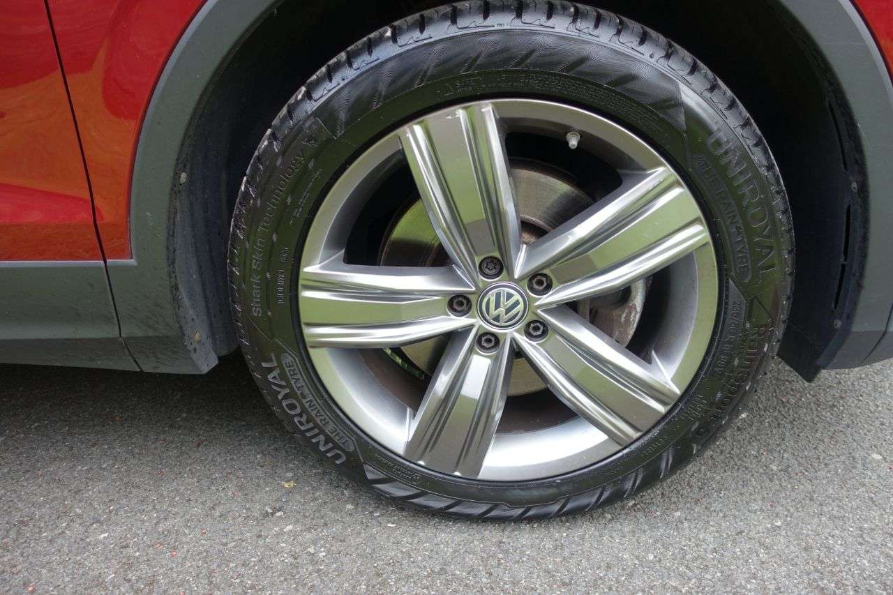 2019 VOLKSWAGEN TIGUAN 2019 VOLKSWAGEN TIGUAN