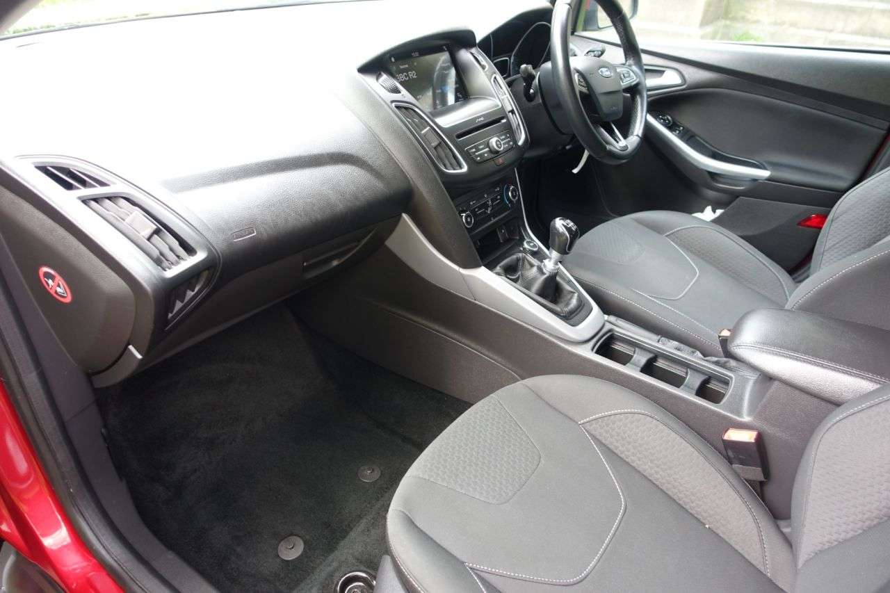 A 2016 FORD FOCUS 1.5 TDCi Zetec Hatchback 5dr Diesel Manual Euro 6 (s/s) (120 ps) Just Had S A 2016 FORD FOCUS 1.5 TDCi Zetec Hatchback 5dr Diesel Manual Euro 6 (s/s) (120 ps) Just Had S