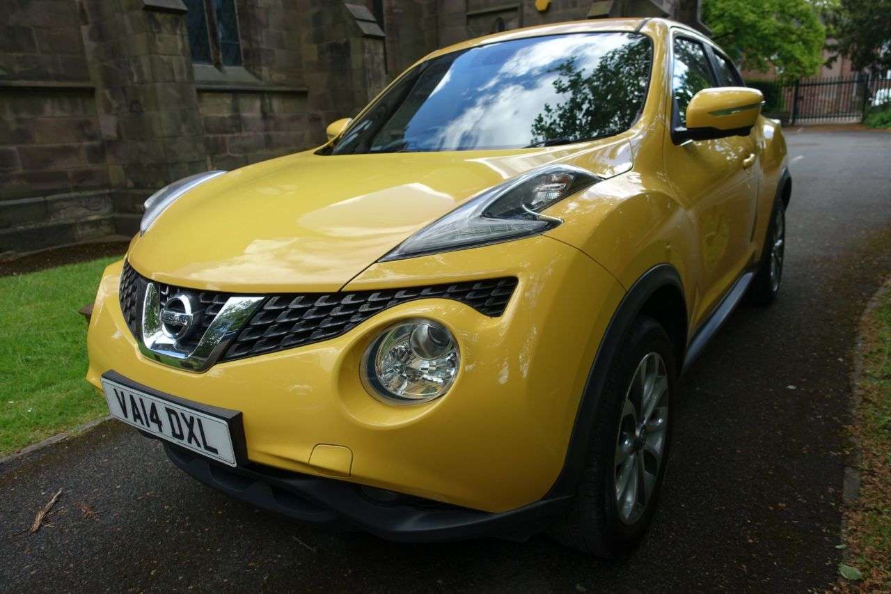 A 2014 NISSAN JUKE 1.5 dCi 8v Tekna SUV 5dr Diesel Manual Euro 5 (s/s) (110 ps) Cambelt , Wate A 2014 NISSAN JUKE 1.5 dCi 8v Tekna SUV 5dr Diesel Manual Euro 5 (s/s) (110 ps) Cambelt , Wate