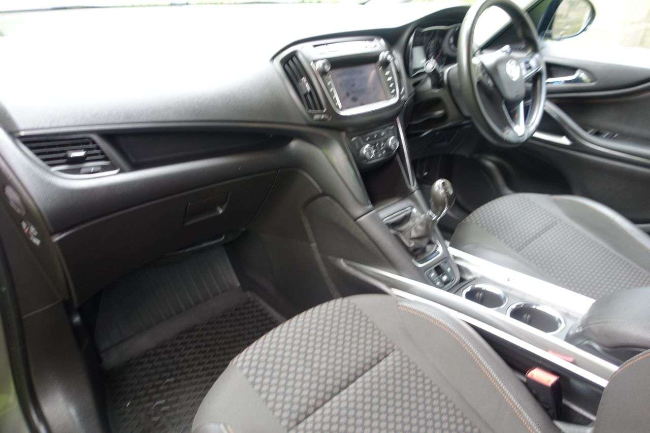 A 2017 VAUXHALL ZAFIRA TOURER 2.0 CDTi Tech Line MPV 5dr Diesel Manual Euro 6 (s/s) (170 ps) Cambelt Repl A 2017 VAUXHALL ZAFIRA TOURER 2.0 CDTi Tech Line MPV 5dr Diesel Manual Euro 6 (s/s) (170 ps) Cambelt Repl