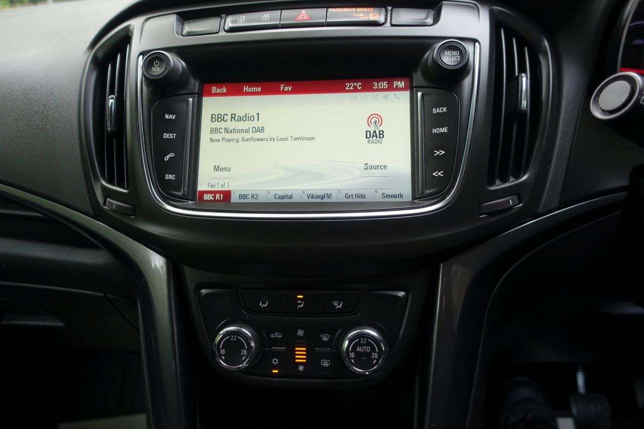 2017 VAUXHALL ZAFIRA TOURER 2017 VAUXHALL ZAFIRA TOURER