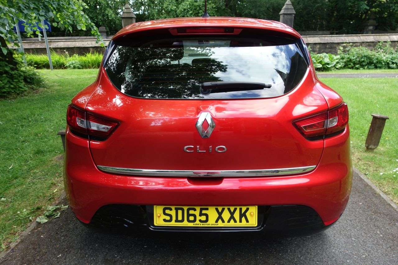2015 RENAULT CLIO 2015 RENAULT CLIO