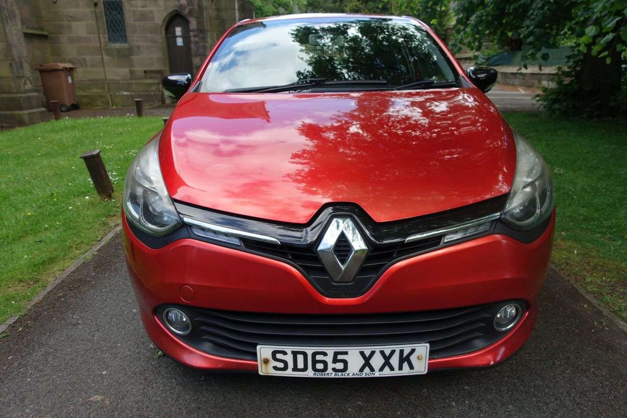 2015 RENAULT CLIO 2015 RENAULT CLIO