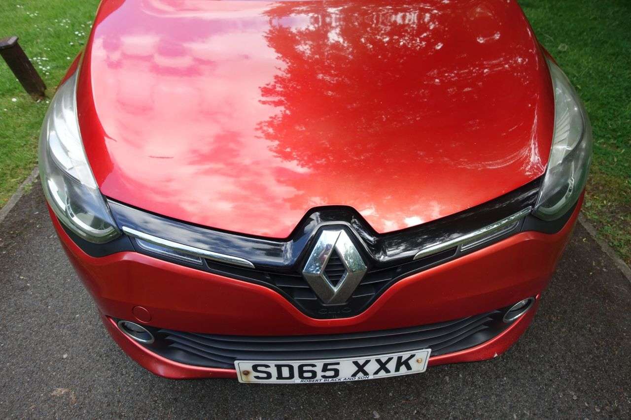 2015 RENAULT CLIO 2015 RENAULT CLIO