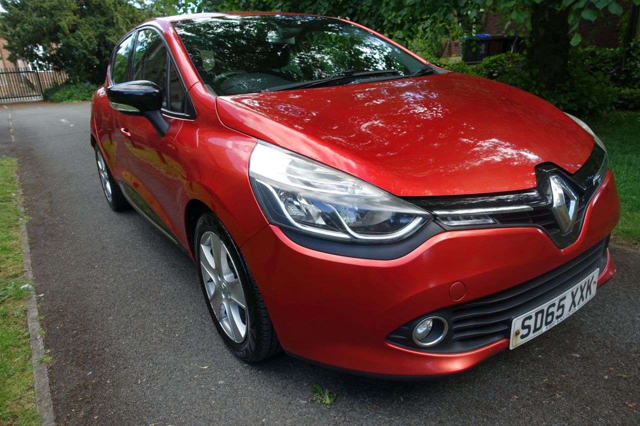 2015 RENAULT CLIO 2015 RENAULT CLIO