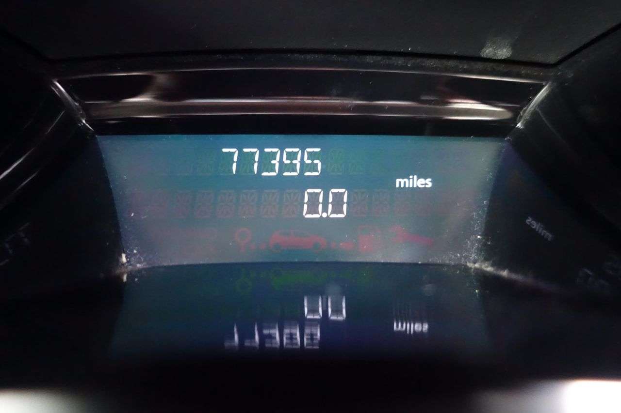 2015 RENAULT CLIO 2015 RENAULT CLIO