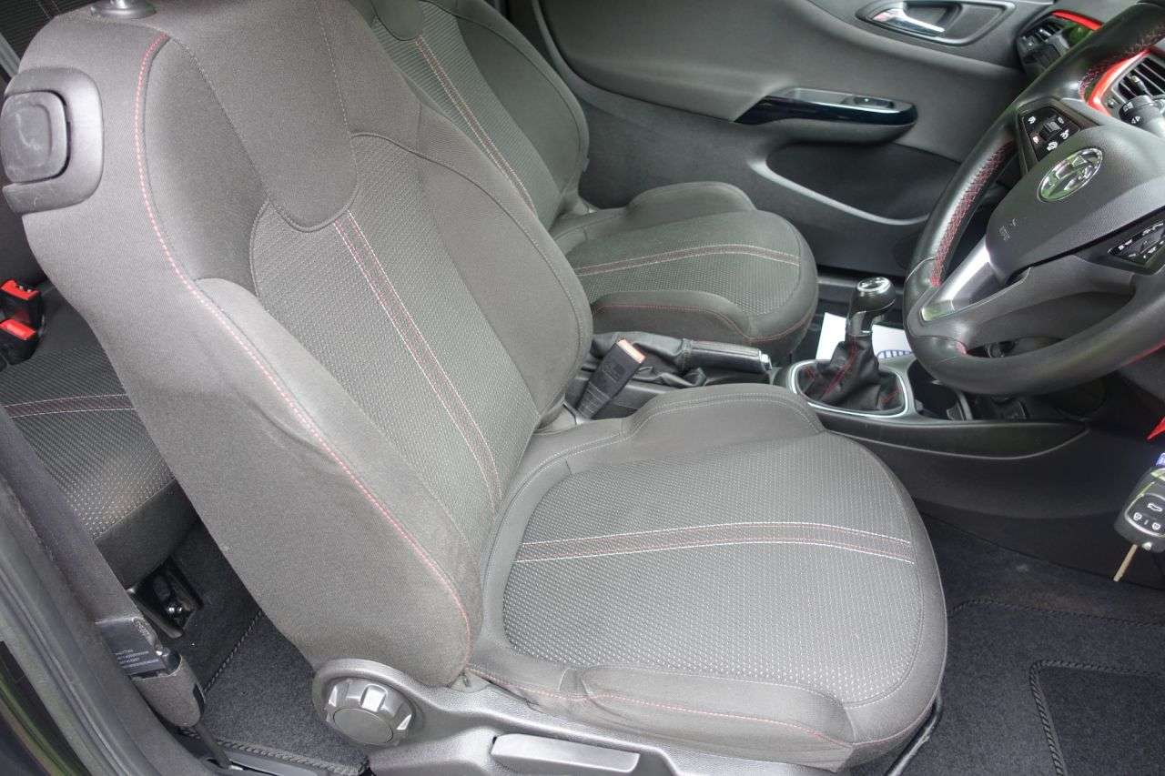 A 2016 VAUXHALL CORSA 1.4i ecoFLEX SRi Hatchback 3dr Petrol Manual Euro 6 (75 ps) A 2016 VAUXHALL CORSA 1.4i ecoFLEX SRi Hatchback 3dr Petrol Manual Euro 6 (75 ps)