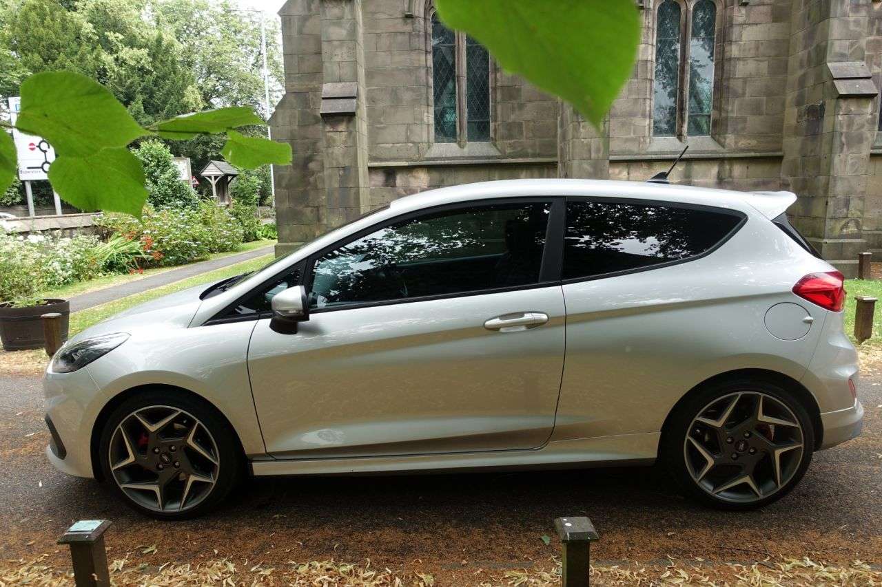 2018 FORD FIESTA 2018 FORD FIESTA