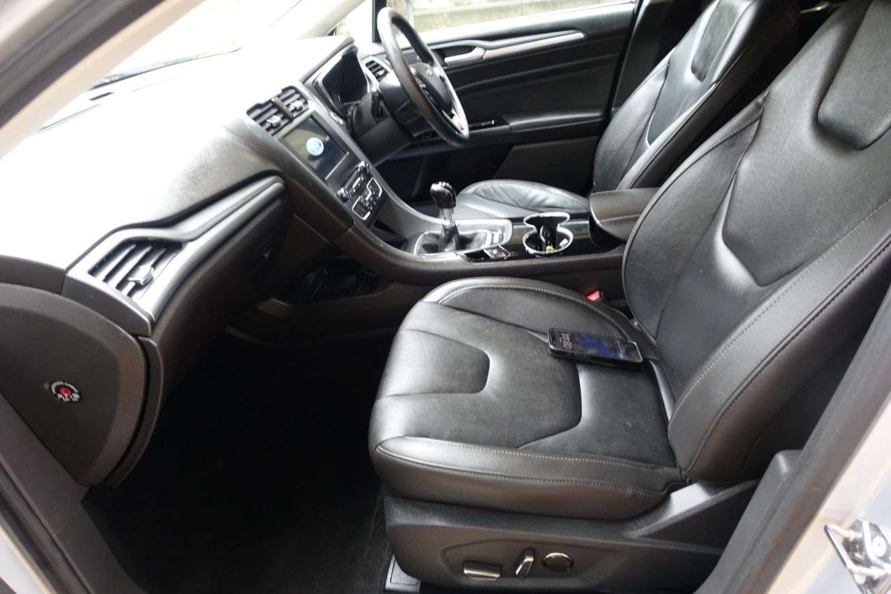 A 2016 FORD MONDEO 2.0 TDCi Titanium Estate 5dr Diesel Manual Euro 6 (s/s) (180 ps) Cambelt , A 2016 FORD MONDEO 2.0 TDCi Titanium Estate 5dr Diesel Manual Euro 6 (s/s) (180 ps) Cambelt ,
