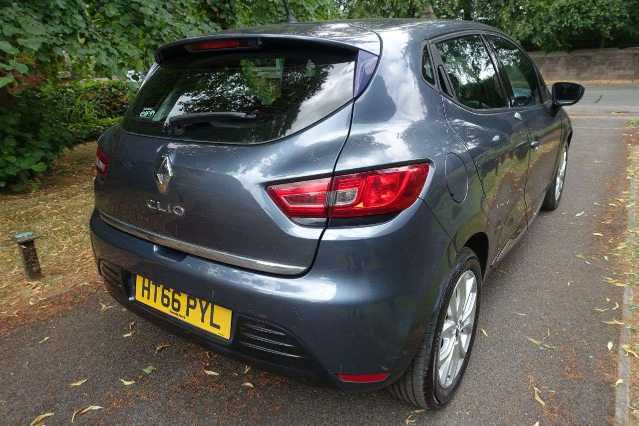 2017 RENAULT CLIO 2017 RENAULT CLIO