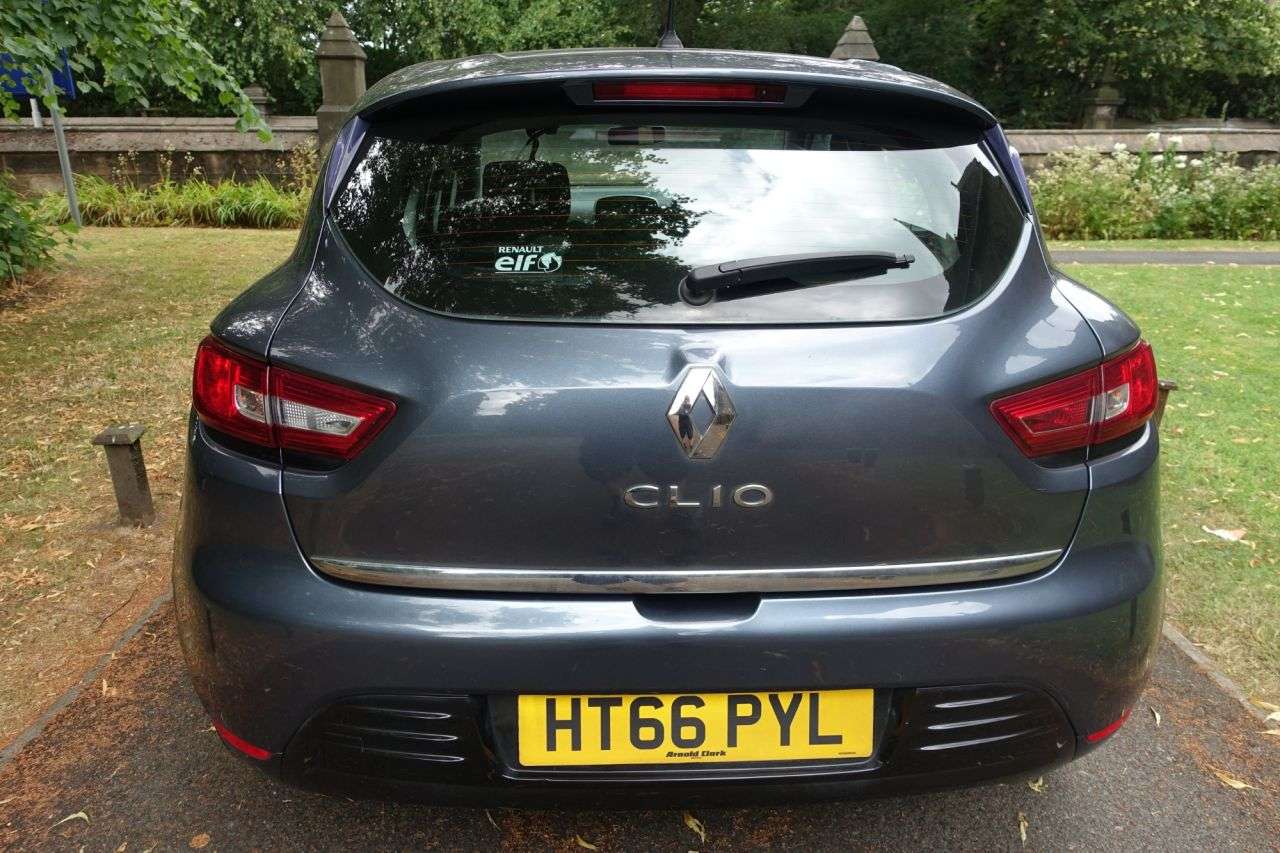 2017 RENAULT CLIO 2017 RENAULT CLIO