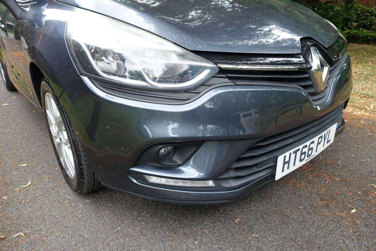 2017 RENAULT CLIO 2017 RENAULT CLIO