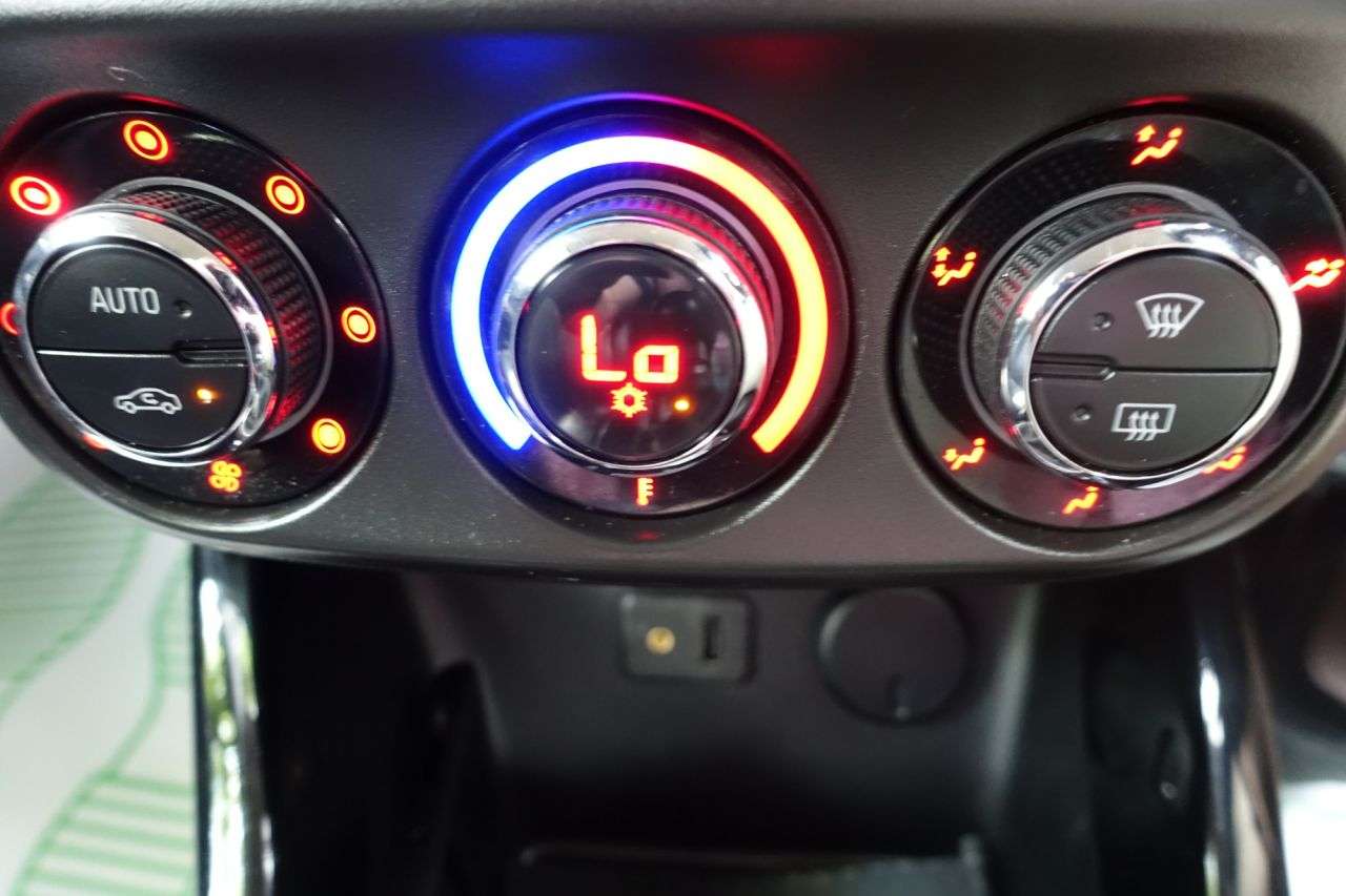 2015 VAUXHALL ADAM 2015 VAUXHALL ADAM
