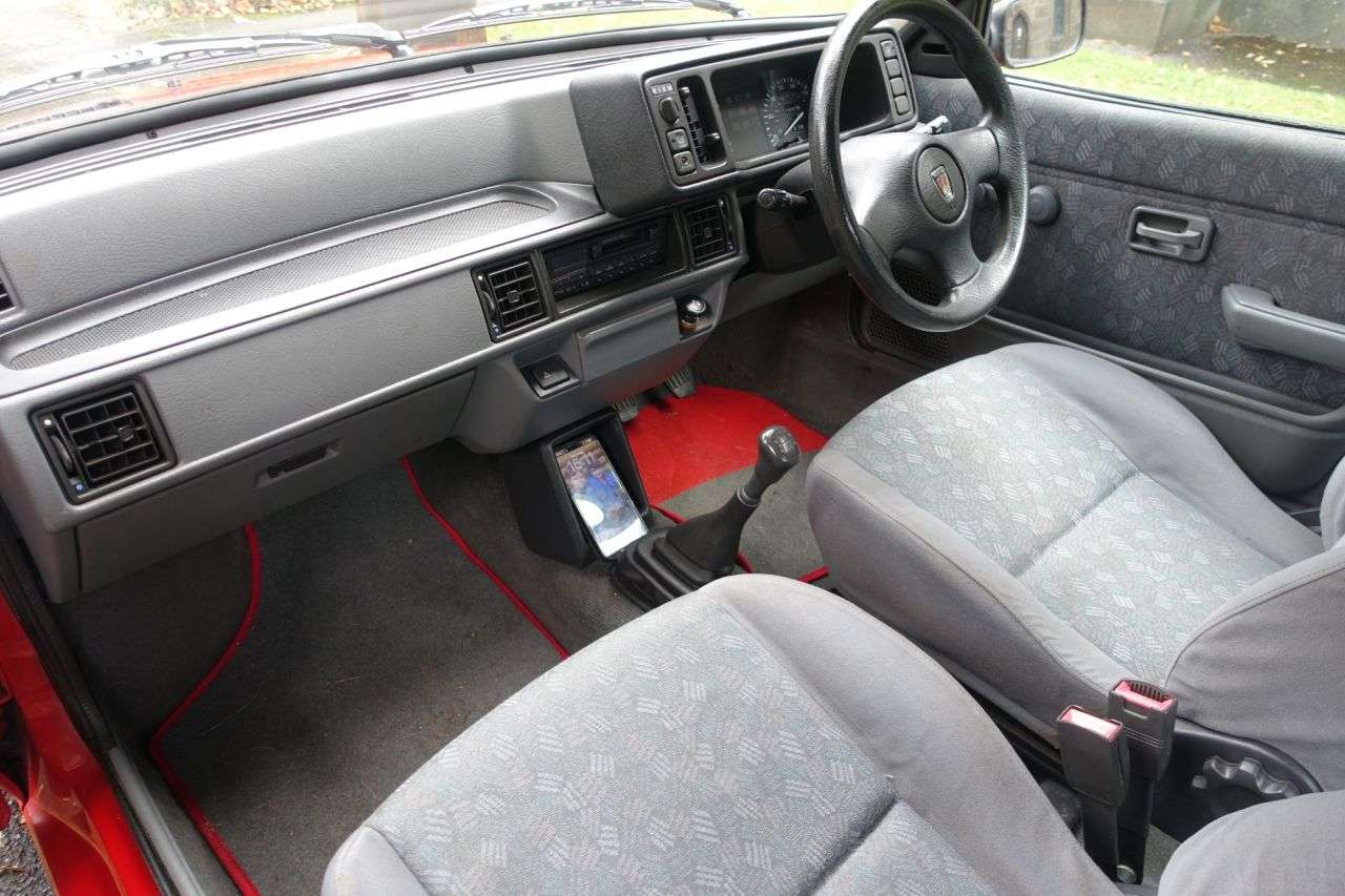 A 1995 ROVER METRO A 1995 ROVER METRO
