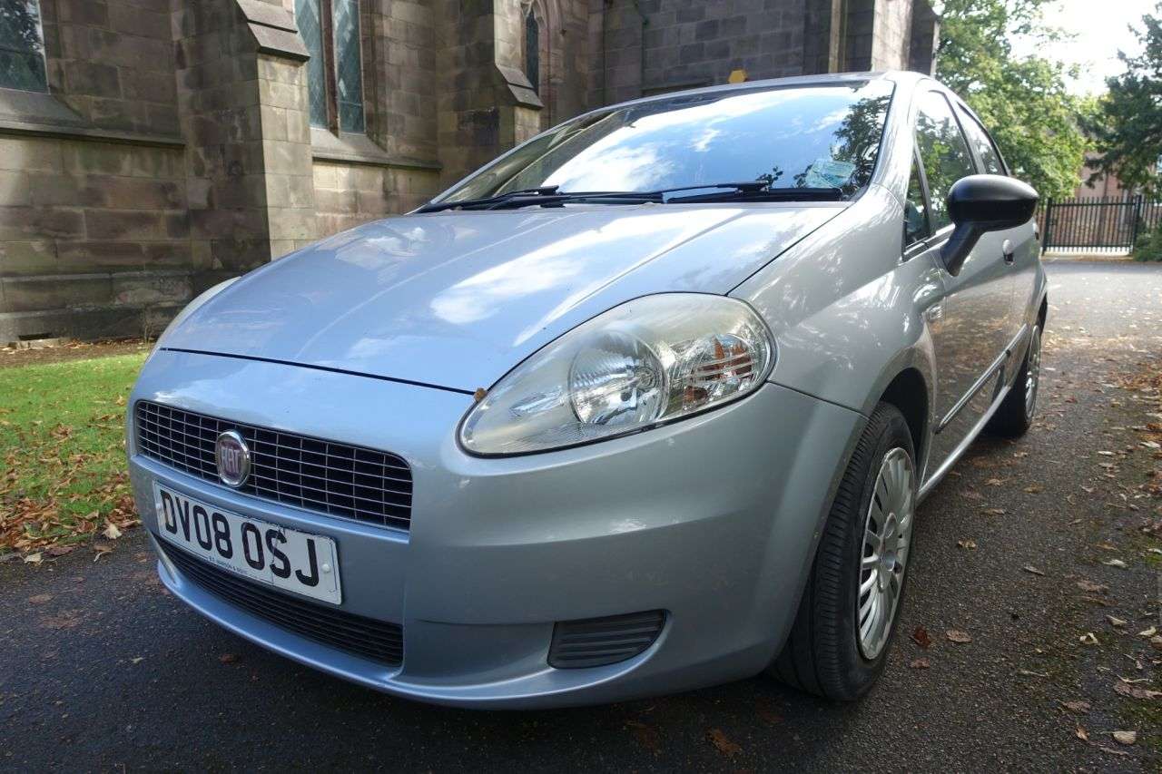 A 2008 FIAT GRANDE PUNTO 1.2 Active Hatchback 5dr Petrol Manual (a/c) (139 g/km, 65 bhp) New Clutch A 2008 FIAT GRANDE PUNTO 1.2 Active Hatchback 5dr Petrol Manual (a/c) (139 g/km, 65 bhp) New Clutch