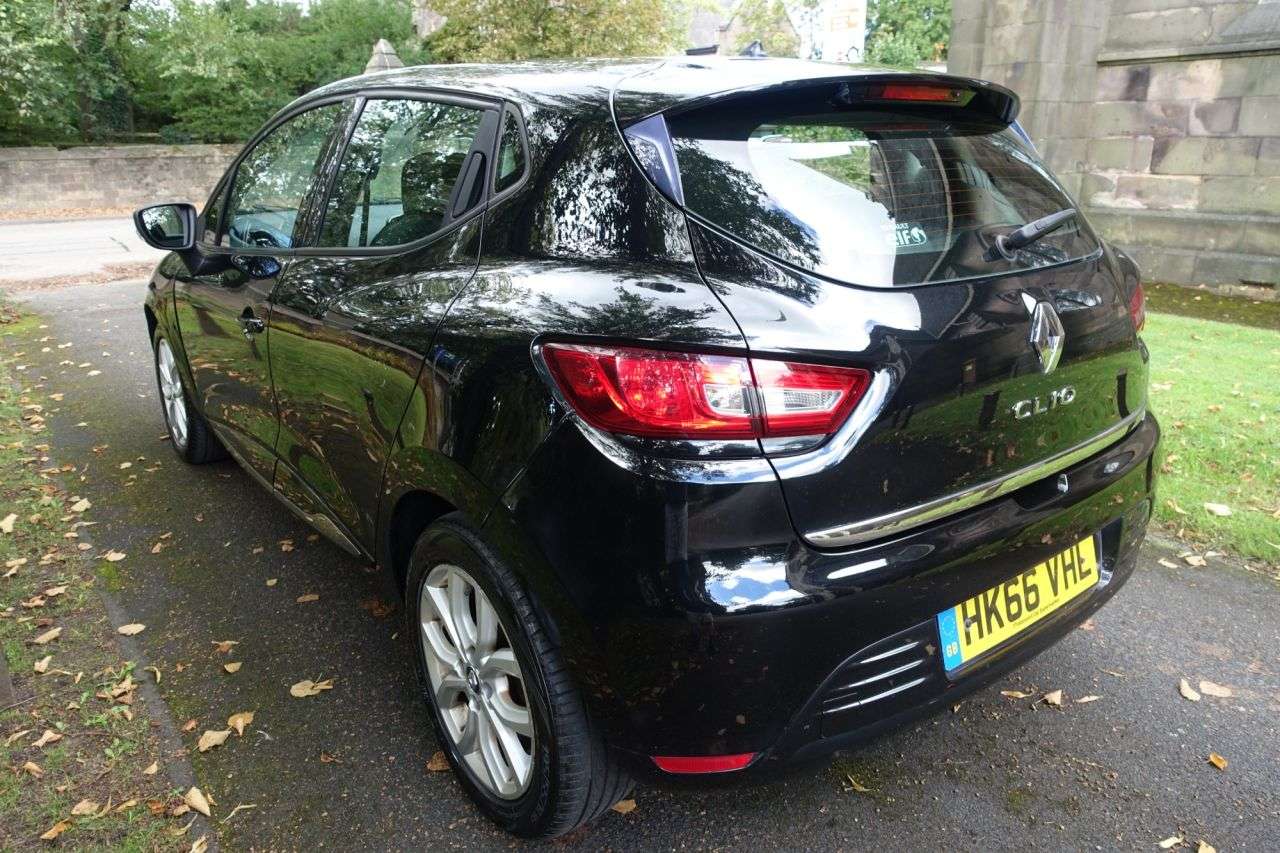 2017 RENAULT CLIO 2017 RENAULT CLIO