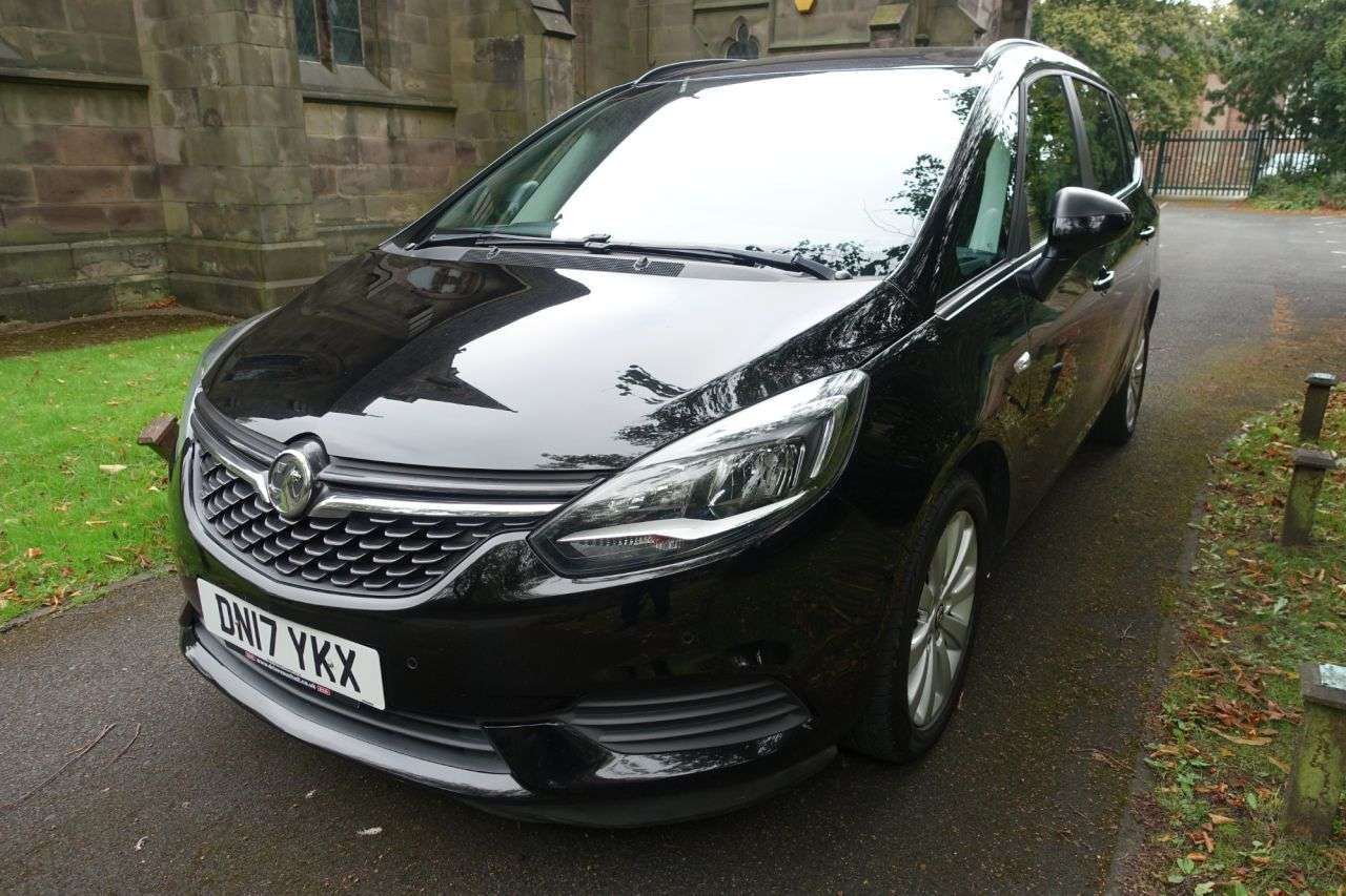 A 2017 VAUXHALL ZAFIRA TOURER 1.4i Turbo Design MPV 5dr Petrol Manual Euro 6 (140 ps) Just Had Service A 2017 VAUXHALL ZAFIRA TOURER 1.4i Turbo Design MPV 5dr Petrol Manual Euro 6 (140 ps) Just Had Service