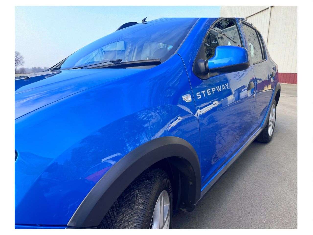 2015 DACIA SANDERO STEPWAY 2015 DACIA SANDERO STEPWAY