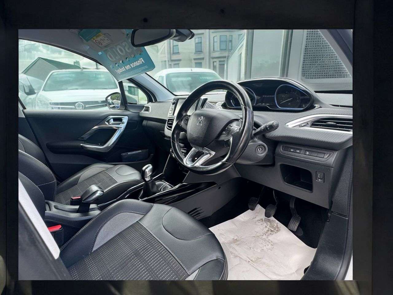 2016 PEUGEOT 2008 2016 PEUGEOT 2008