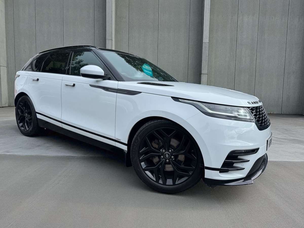 Check out this Land Rover Range Rover Velar 2018 Diesel Automatic