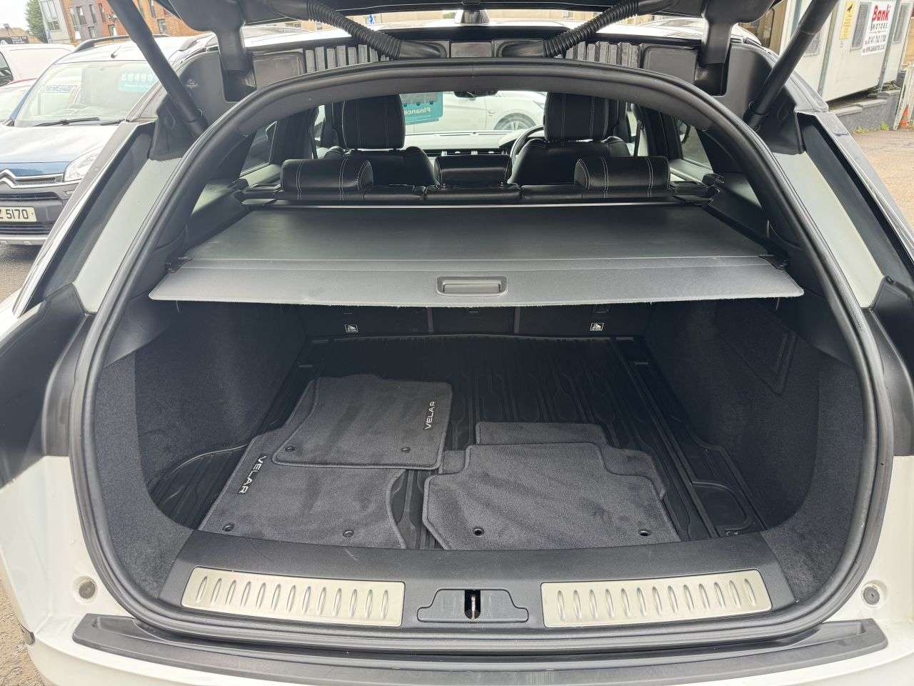 2018 LAND ROVER RANGE ROVER VELAR 2018 LAND ROVER RANGE ROVER VELAR