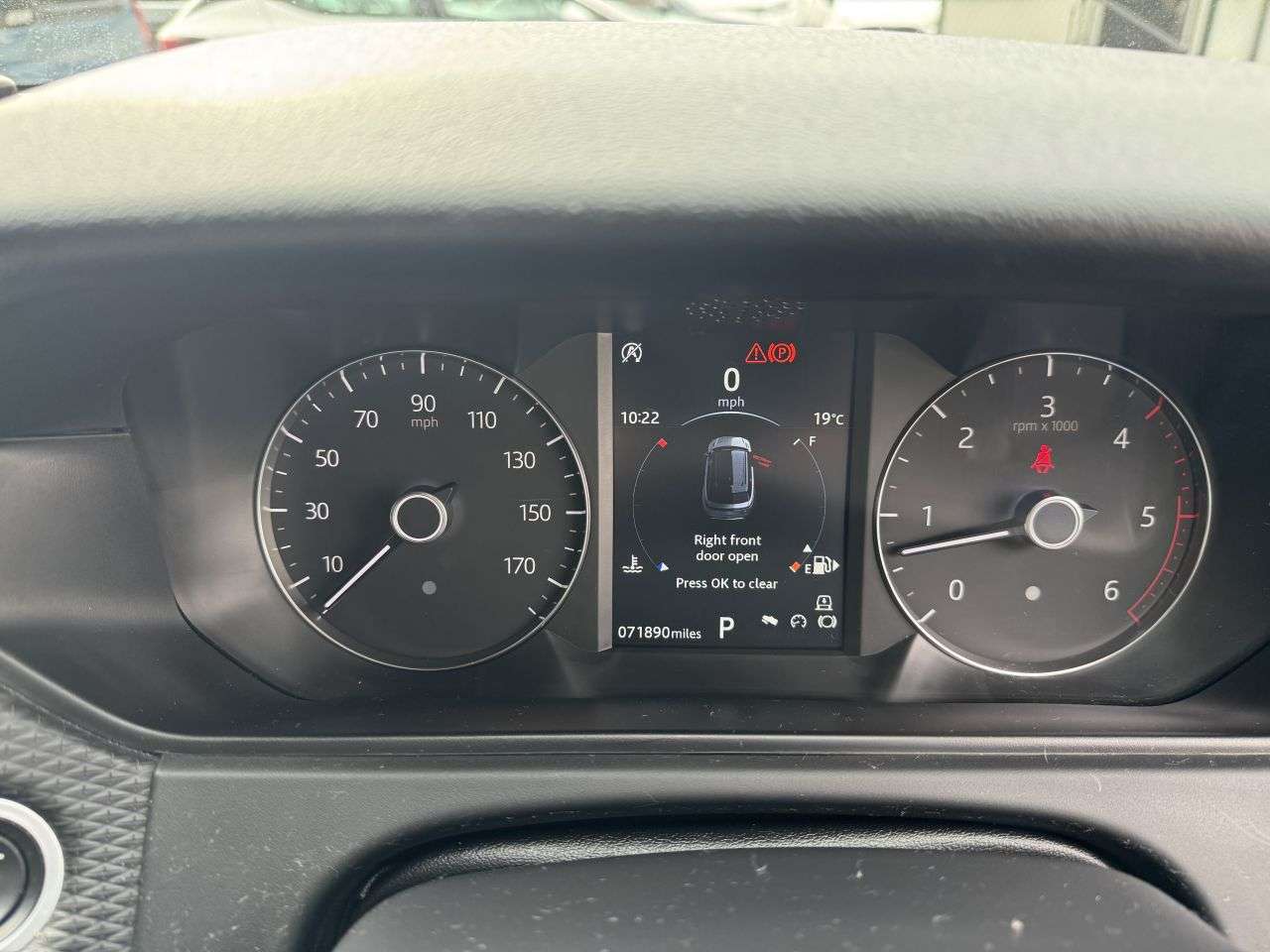 2018 LAND ROVER RANGE ROVER VELAR 2018 LAND ROVER RANGE ROVER VELAR