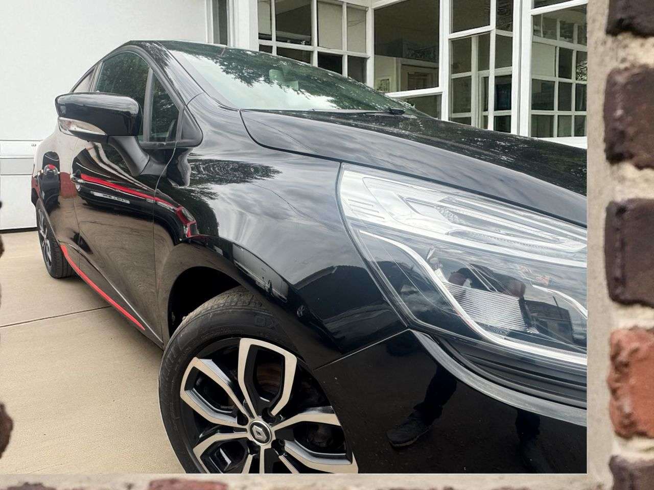 2017 RENAULT CLIO 2017 RENAULT CLIO