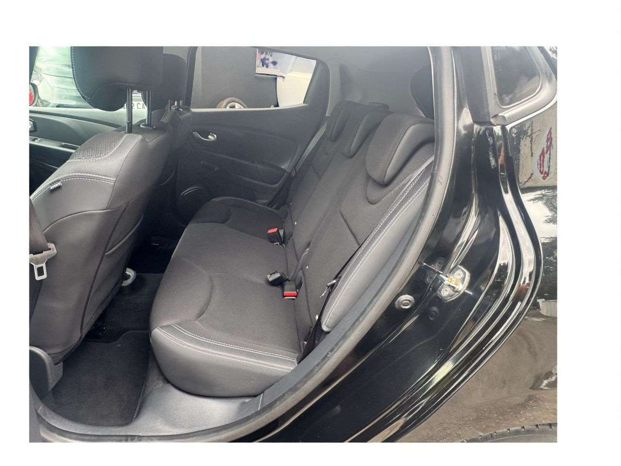 2017 RENAULT CLIO 2017 RENAULT CLIO