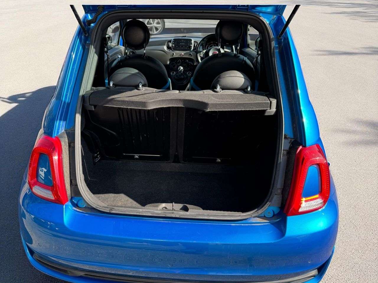 2017 FIAT 500 2017 FIAT 500