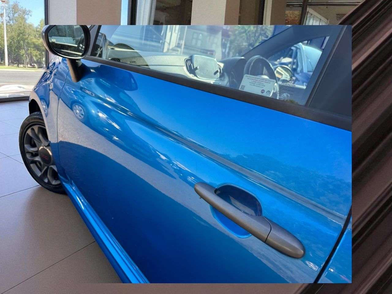 2017 FIAT 500 2017 FIAT 500