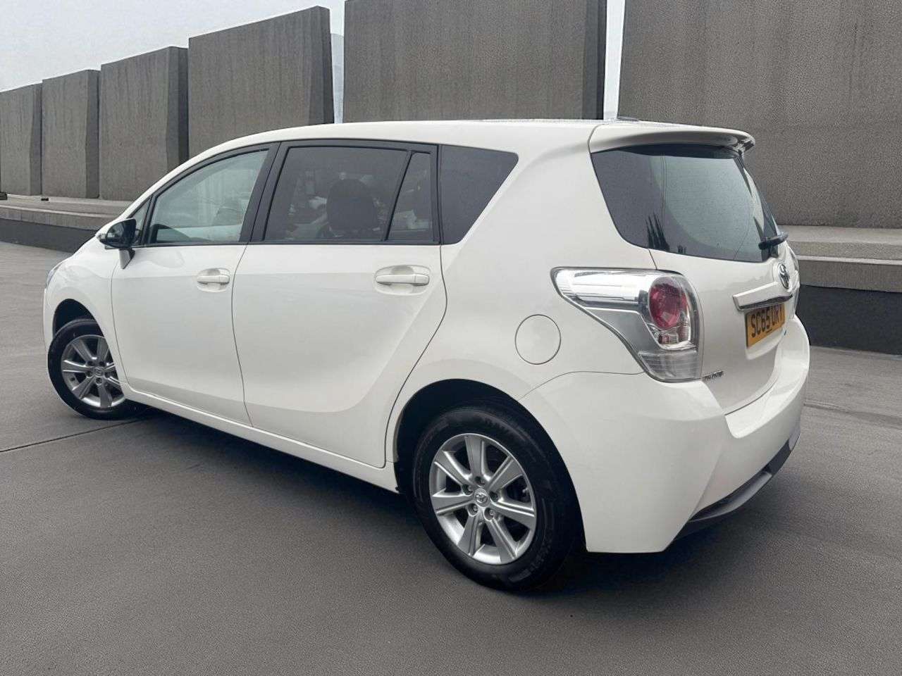 2015 TOYOTA VERSO 2015 TOYOTA VERSO