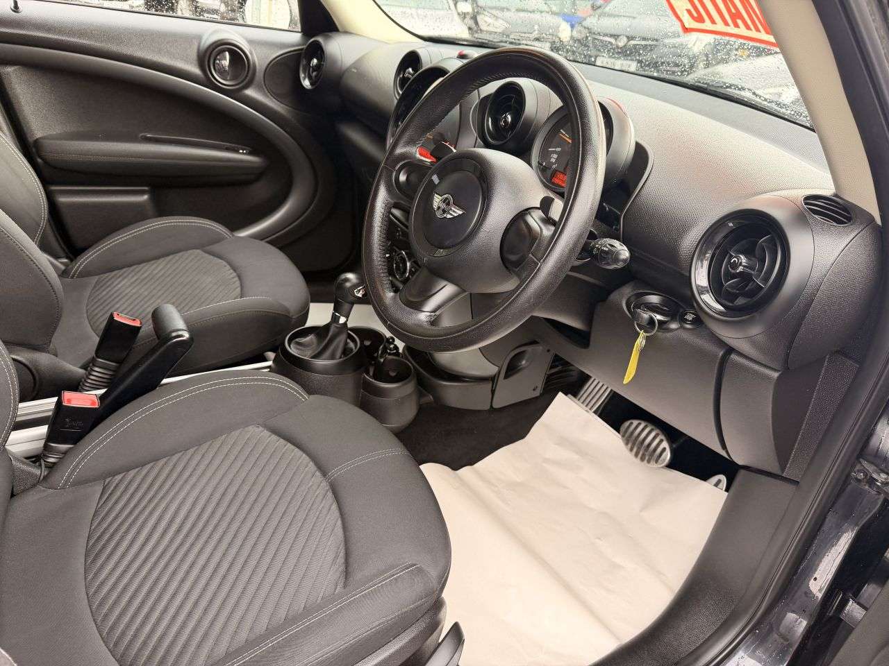 2015 MINI COUNTRYMAN 2015 MINI COUNTRYMAN