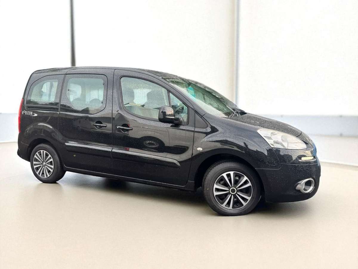 Check out this Peugeot Partner Tepee 2013 Diesel Manual